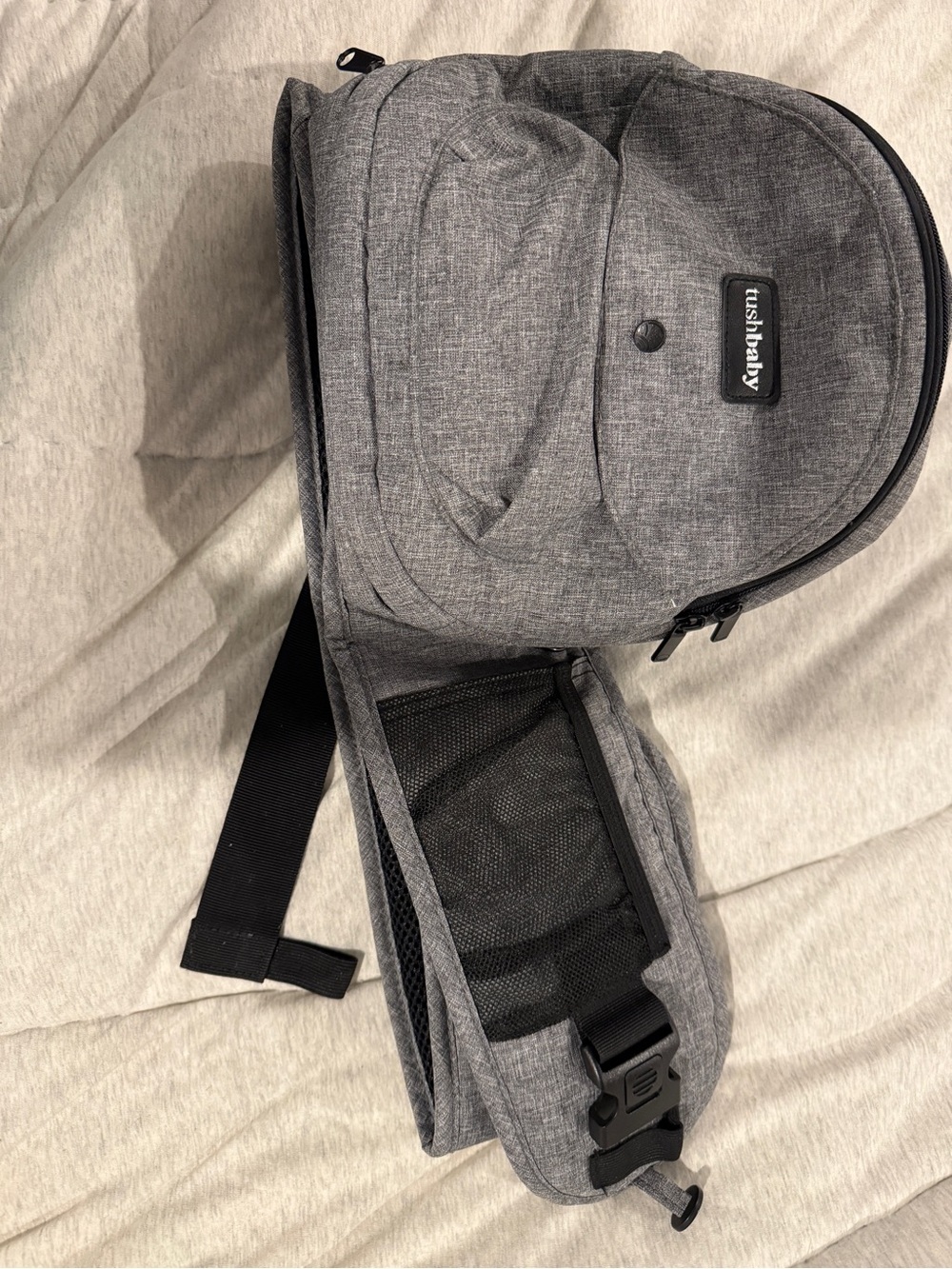 Tushbaby hip carrier